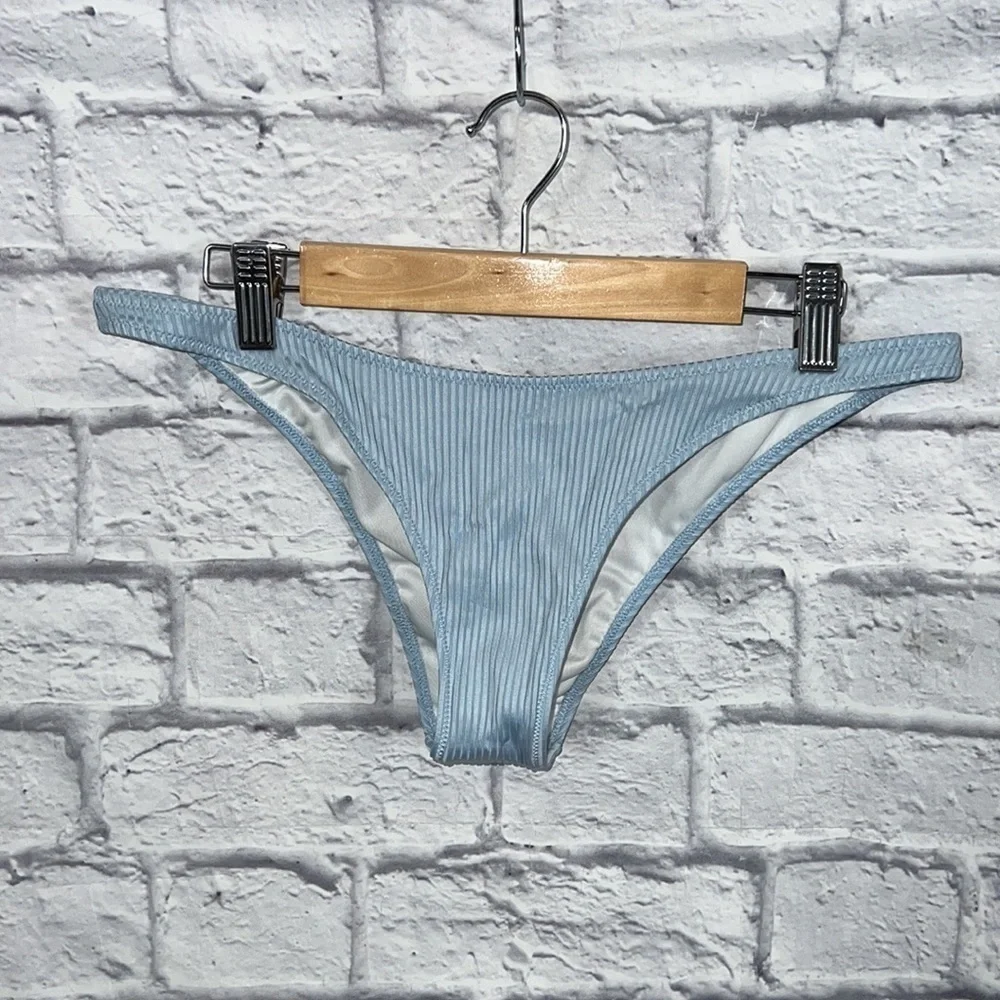 PINK by Victorias secret | light blue | size M